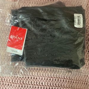 Spanx Faux Leather Legging - NWT Size Medium